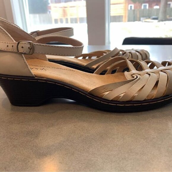 ♠️WOMAN’S leather SOFTSPOTS sandal. Size 9. New condition - Picture 3 of 8